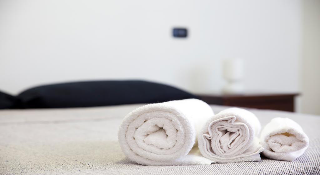 Domus Regis Bed & Breakfast Cagliari Ngoại thất bức ảnh