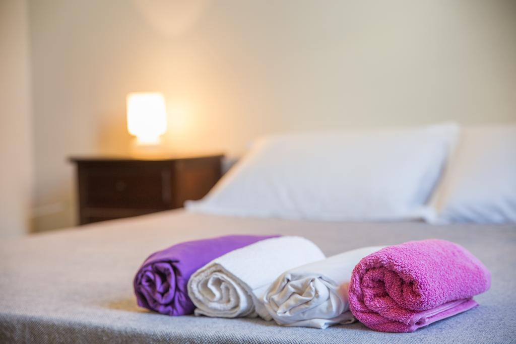 Domus Regis Bed & Breakfast Cagliari Phòng bức ảnh