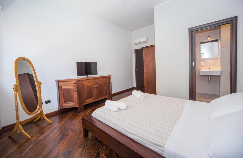 Domus Regis Bed & Breakfast Cagliari Phòng bức ảnh